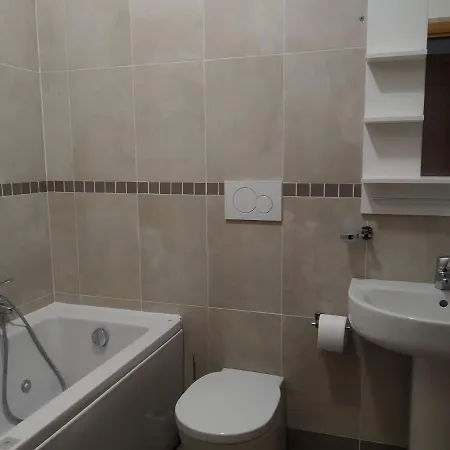 Apartament Est