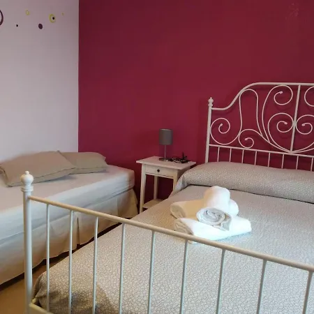 Est Apartment *